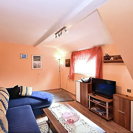 شقة Wald-ferienwohnung In Wildemann, Cleaning Included فيلديمان